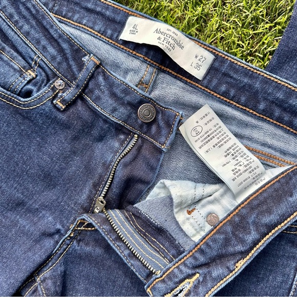 Abercrombie & Fitch Dark Denim Boot Cut Jeans - Picture 4 of 4